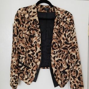 Like New!! Bebe Blazer